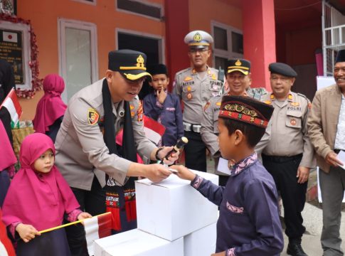 Wujud Cinta Sesama, Polres Aceh Tengah Kembali Salurkan Bantuan Sembako dan Tali Asih ke Panti Asuhan